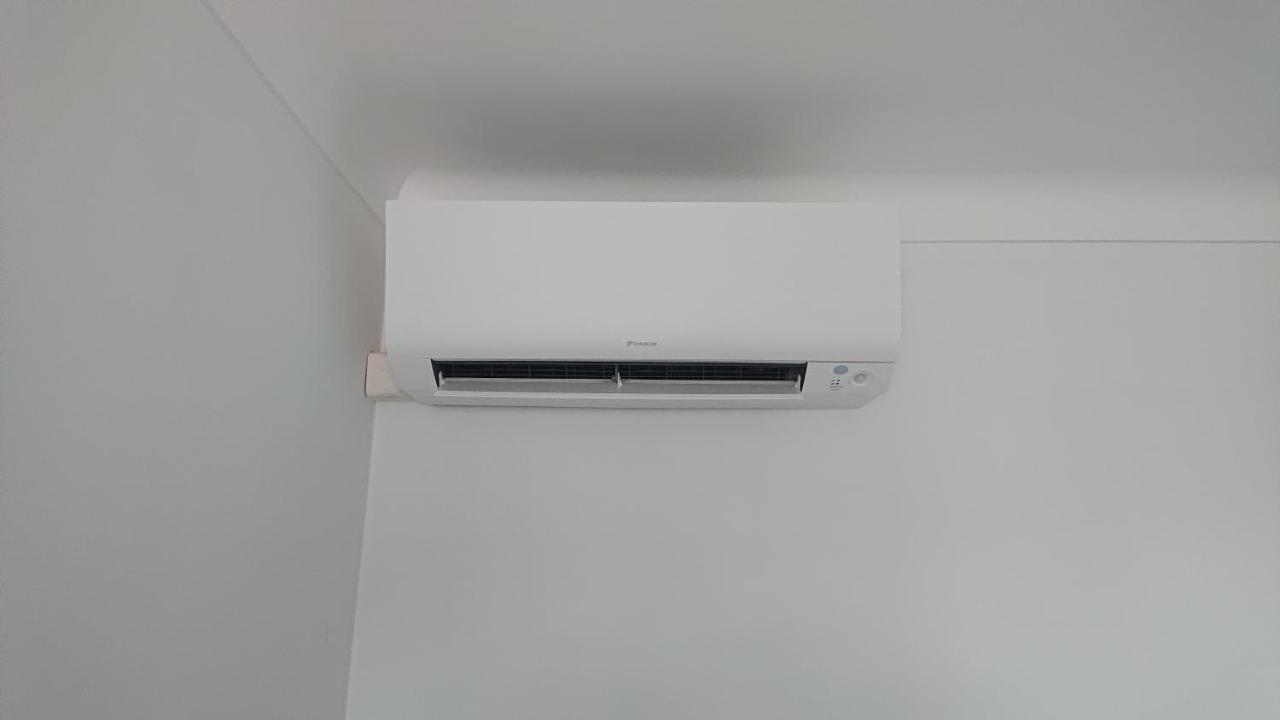 Beau 2 pièces 3 étoiles Vue Mer Garage Privé 150m plages wifi Cannes Esterno foto